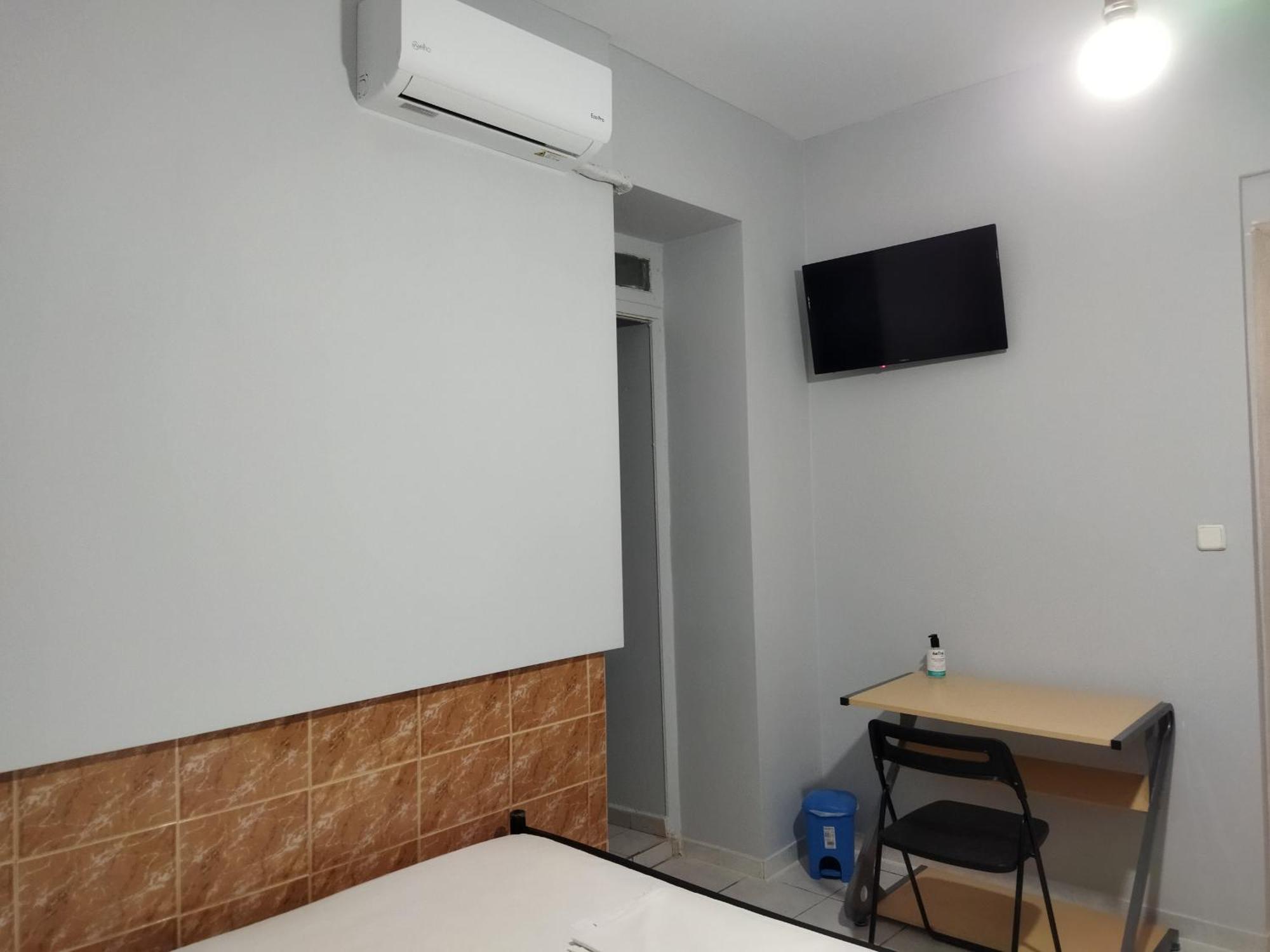 San Remo Hostel Athens Ngoại thất bức ảnh